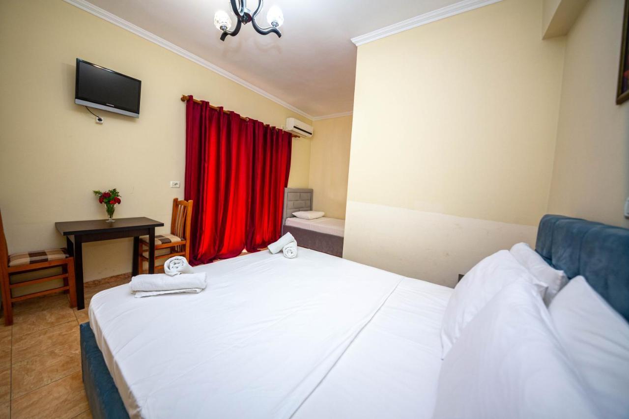 Hotel Primavera Sarandë Eksteriør bilde
