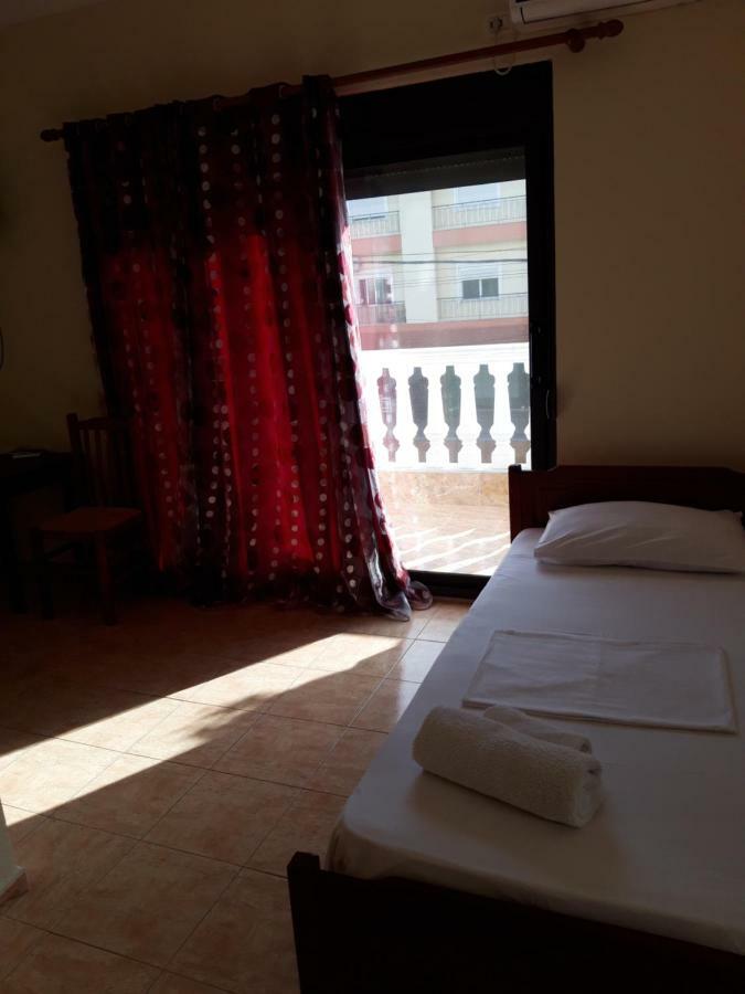 Hotel Primavera Sarandë Eksteriør bilde